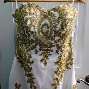 Gorgeous White & gold applique strapless corset back wedding/prom dress